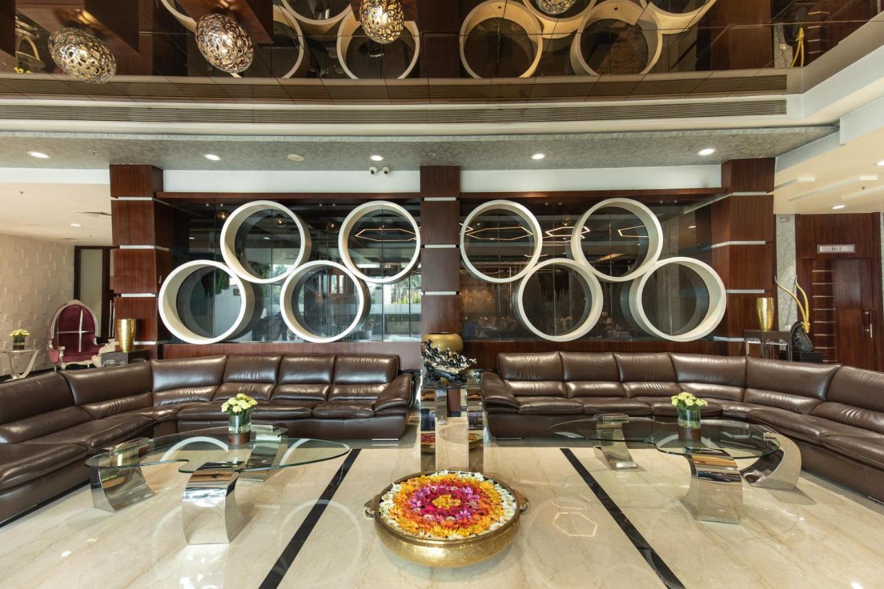 Hotel Sandy'S Tower Bhubaneswar Esterno foto