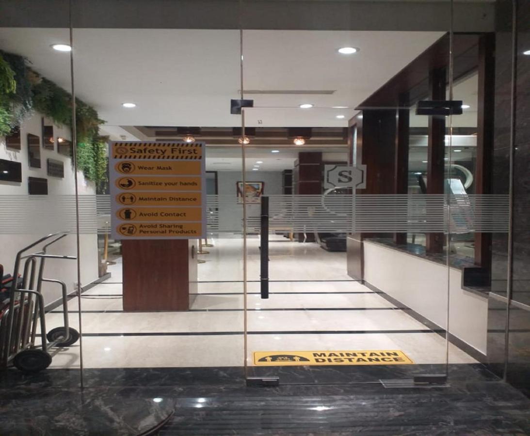 Hotel Sandy'S Tower Bhubaneswar Esterno foto