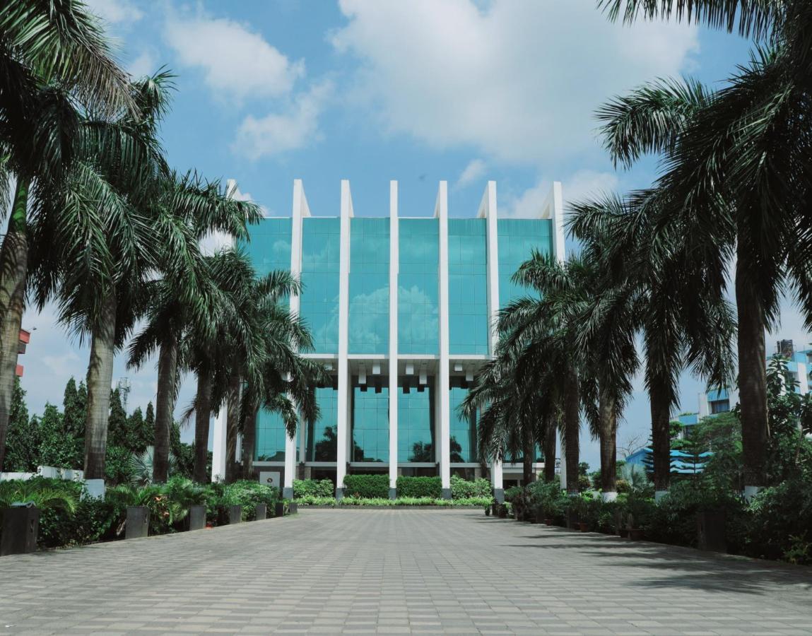 Hotel Sandy'S Tower Bhubaneswar Esterno foto